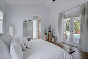 687 9th Ave S, Naples, FL 34102 - Photo 6