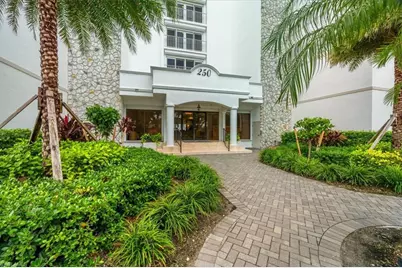 250 Park Shore Dr #701, Naples, FL 34103 - Photo 30