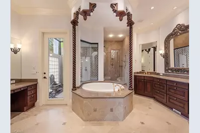 651 21st Ave S, Naples, FL 34102 - Photo 16