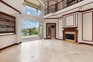 651 21st Ave S, Naples, FL 34102 - Photo 8