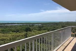 6585 Nicholas Blvd, Naples, FL 34108 - Photo 14