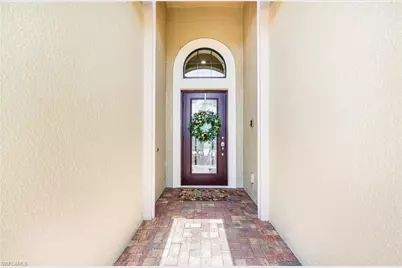 1570 Parnell Ct, Naples, FL 34113 - Photo 2