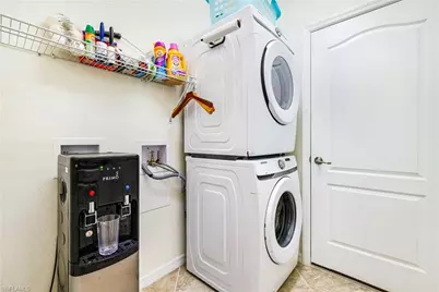 1570 Parnell Ct, Naples, FL 34113 - Photo 24