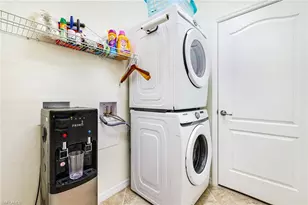 1570 Parnell Ct, Naples, FL 34113 - Photo 24