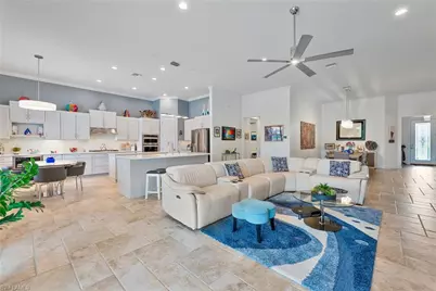 16226 Camden Lakes Cir, Naples, FL 34110 - Photo 6