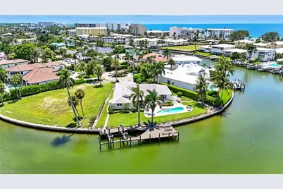 205 Spring Line Dr, Naples, FL 34102 - Photo 22