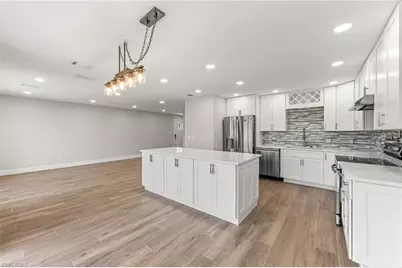 1890 Bald Eagle Dr. #B Dr, Naples, FL 34105 - Photo 10