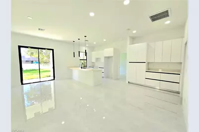 2522 Alice Pl, Lehigh Acres, FL 33971 - Photo 10