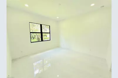 2522 Alice Pl, Lehigh Acres, FL 33971 - Photo 16