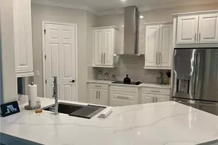 9569 Siracusa Ct, Naples, FL 34113 - Photo 12