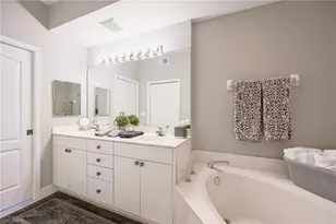 2371 Ravenna Blvd, Naples, FL 34109 - Photo 14