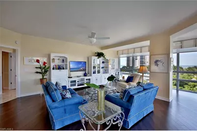 4255 Gulf Shore Blvd N #407, Naples, FL 34103 - Photo 4