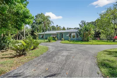 410 6th St NE, Naples, FL 34120 - Photo 50