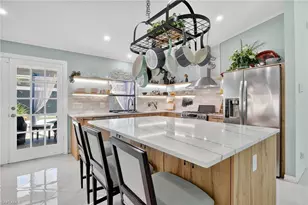 410 6th St NE, Naples, FL 34120 - Photo 10