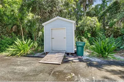 410 6th St NE, Naples, FL 34120 - Photo 36