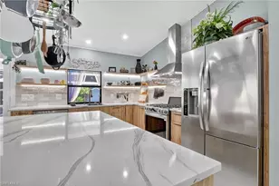 410 6th St NE, Naples, FL 34120 - Photo 12