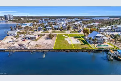 922 San Carlos Dr, Fort Myers Beach, FL 33931 - Photo 16