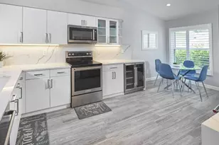 8260 Ibis Cove Cir, Naples, FL 34119 - Photo 10
