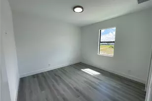 821 Newell St E, Lehigh Acres, FL 33974 - Photo 24