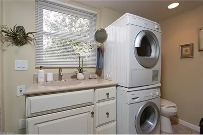 940 3rd St S #101, Naples, FL 34102 - Photo 18