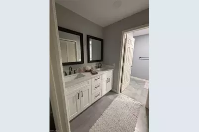 293 Kings Way, Naples, FL 34104 - Photo 14