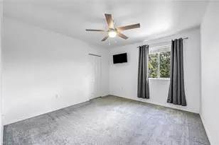 9820 Springlake Cir, Estero, FL 33928 - Photo 20