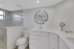 12945 Vanderbilt Dr, Naples, FL 34110 - Photo 16