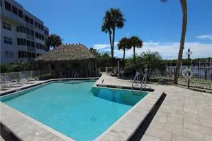 12945 Vanderbilt Dr, Naples, FL 34110 - Photo 30