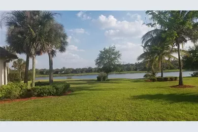 12501 Fairmont Dr, Fort Myers, FL 33913 - Photo 2