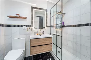 2123 Holiday Ln, Naples, FL 34104 - Photo 22