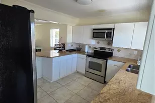 1100 8th Ave S, Naples, FL 34102 - Photo 6