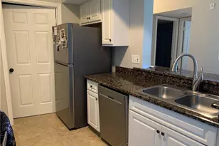 4630 St Croix Ln, Naples, FL 34109 - Photo 4