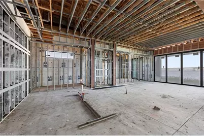 1211 Caloosa Pt, Fort Myers, FL 33901 - Photo 12