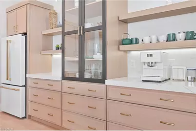 818 93rd Ave N, Naples, FL 34108 - Photo 14