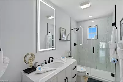 190 Bayview Ave, Fort Myers Beach, FL 33931 - Photo 34