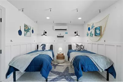 190 Bayview Ave, Fort Myers Beach, FL 33931 - Photo 18