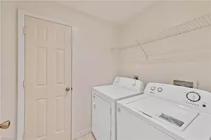 3250 Cypress Glen Way, Naples, FL 34109 - Photo 20