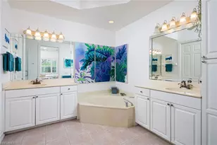 790 Bentwater Cir, Naples, FL 34108 - Photo 16