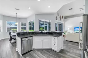 6062 Divot Ct, Naples, FL 34113 - Photo 8