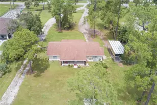 2940 10th Ave NE, Naples, FL 34120 - Photo 8