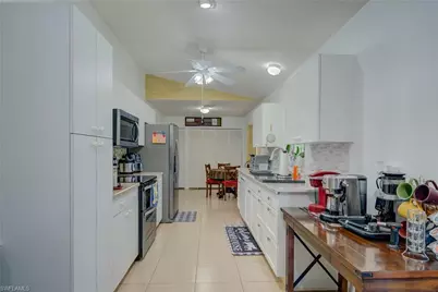 2940 10th Ave NE, Naples, FL 34120 - Photo 16