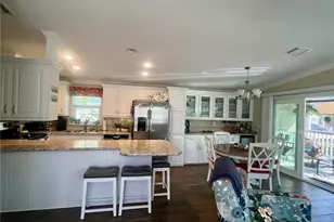 1316 Diamond Lake Cir, Naples, FL 34114 - Photo 4