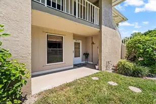 141 Cypress Way E, Naples, FL 34110 - Photo 6