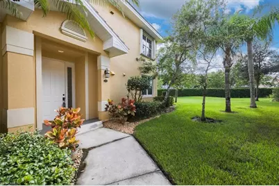 8315 Big Acorn Cir #902, Naples, FL 34119 - Photo 4