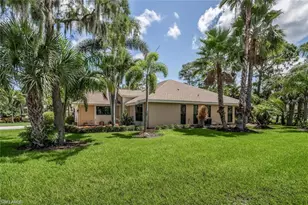 13001 Imperial Park Pl, Naples, FL 34110 - Photo 4