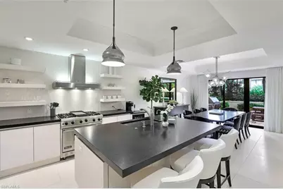 270 5th Ave S #H-2, Naples, FL 34102 - Photo 8