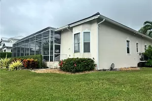 1410 Quintara Ct, Marco Island, FL 34145 - Photo 2