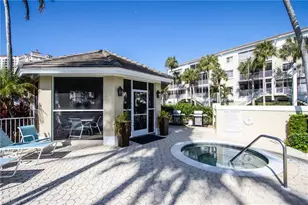 7655 Pebble Creek Cir, Naples, FL 34108 - Photo 22