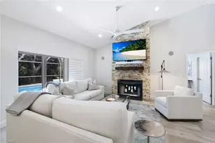 1507 Vintage Ln, Naples, FL 34104 - Photo 6