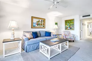 2151 Gulf Shore Blvd N, Naples, FL 34102 - Photo 6